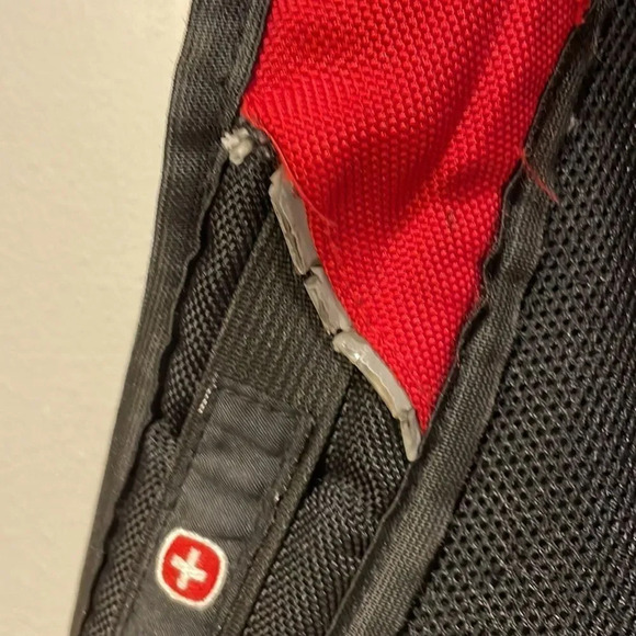 Swiss Gear Backpack - Picture 14 of 16